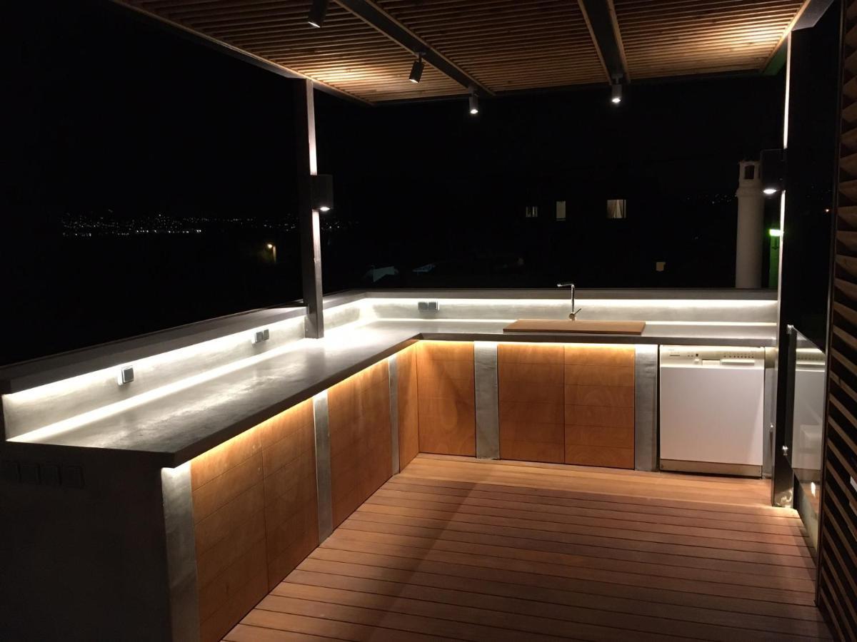 Windsurfing Seaside Apartment Artemida Экстерьер фото