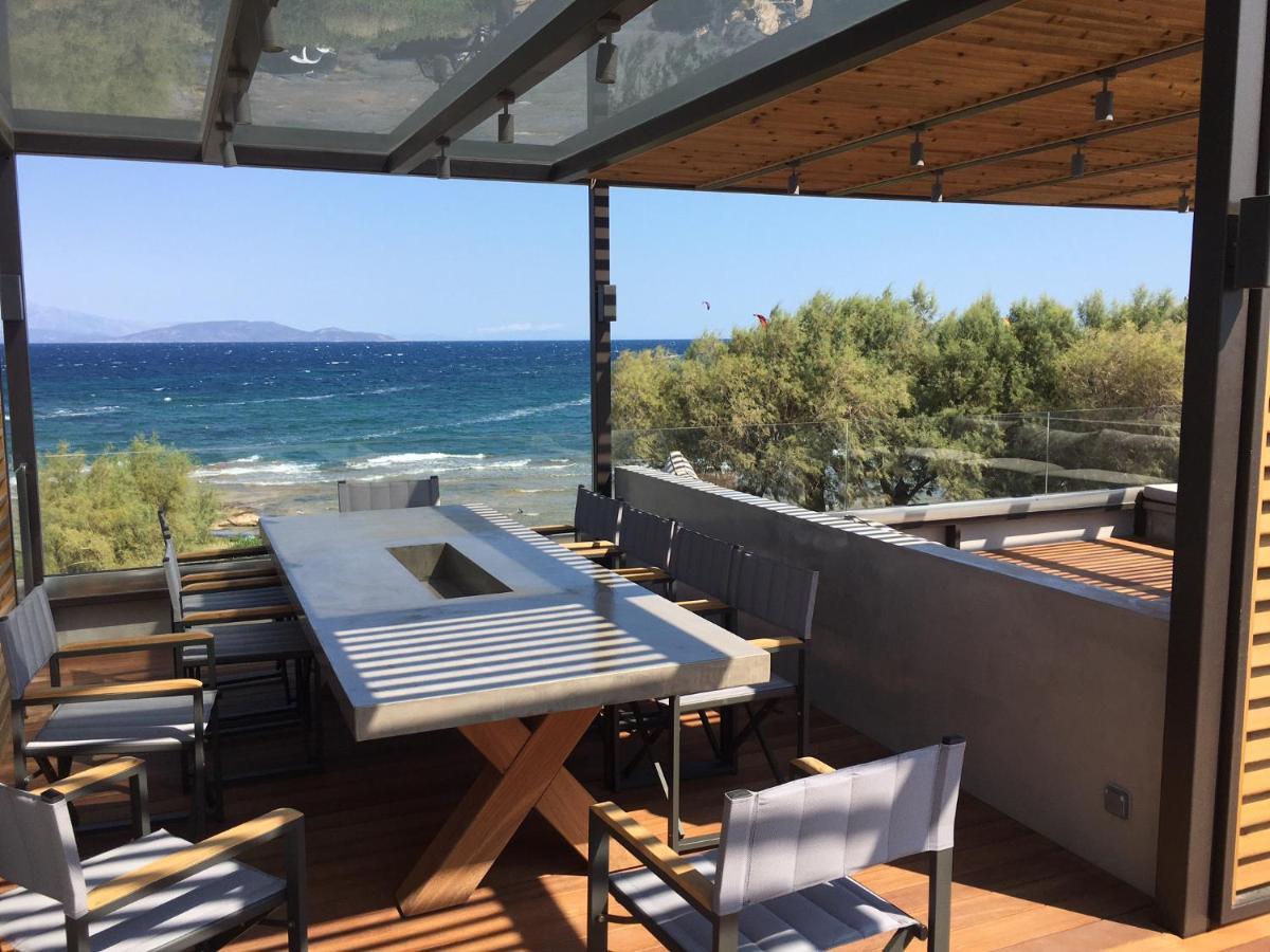 Windsurfing Seaside Apartment Artemida Экстерьер фото