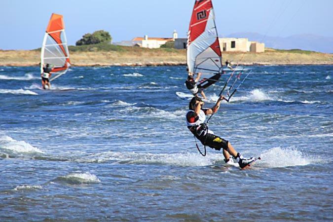 Windsurfing Seaside Apartment Artemida Экстерьер фото