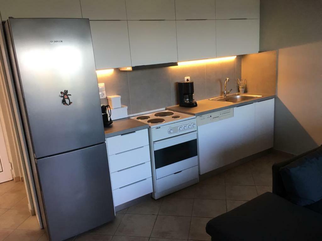 Windsurfing Seaside Apartment Artemida Экстерьер фото