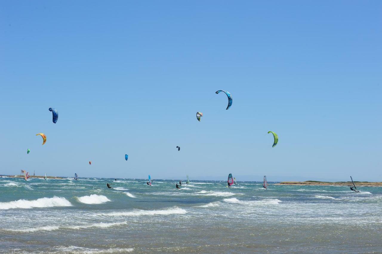 Windsurfing Seaside Apartment Artemida Экстерьер фото